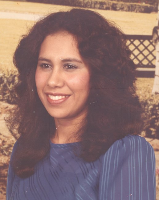Obituary of Maria Dolores Flores Pugh
