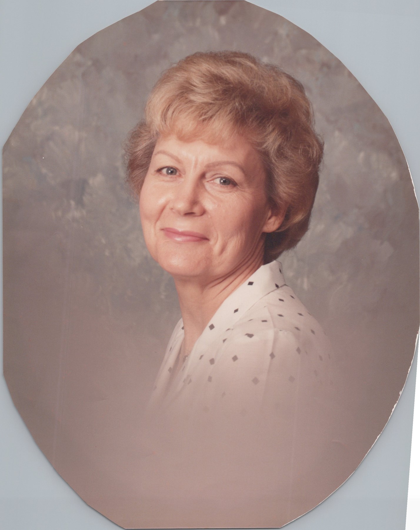 Obituary of Myrtis Holifield
