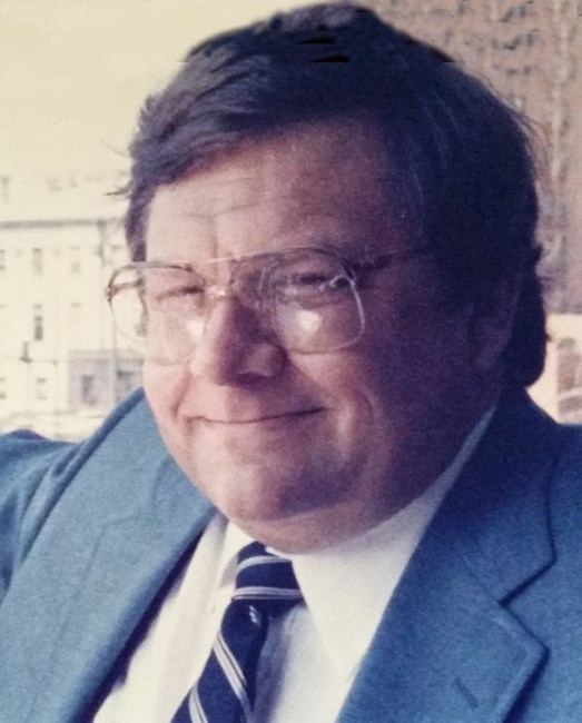 Avis de décès de Carlyle Ronald Hatfield