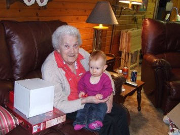 Obituary of Treva M Shimp