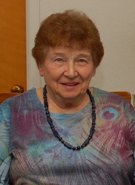 Obituary of Shirley Nadine Hilfiker