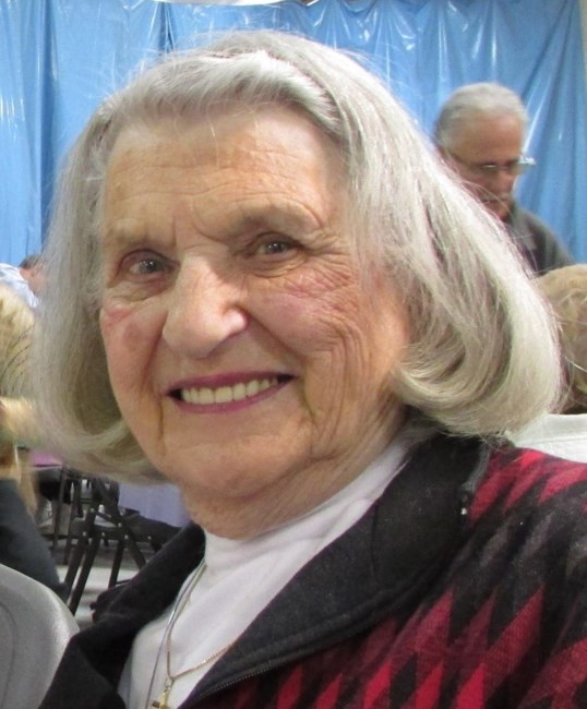 Obituary of Gloria Lyons