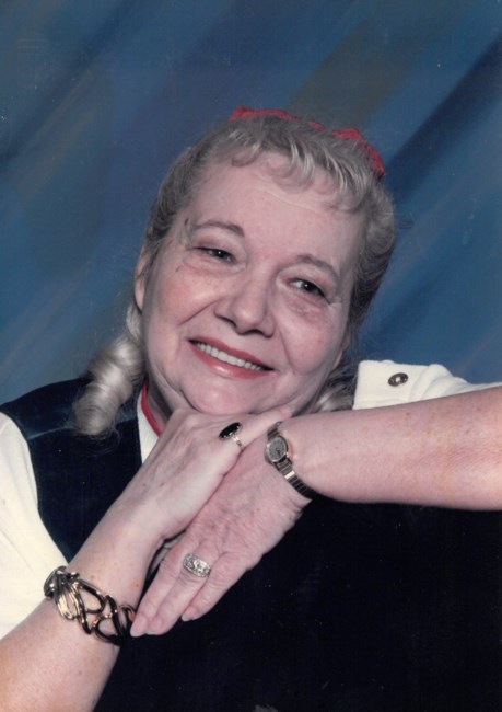 Obituario de Claire Viola Lenhart
