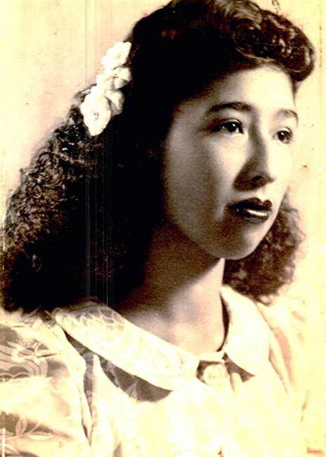 Obituary of Amalia Reynosa