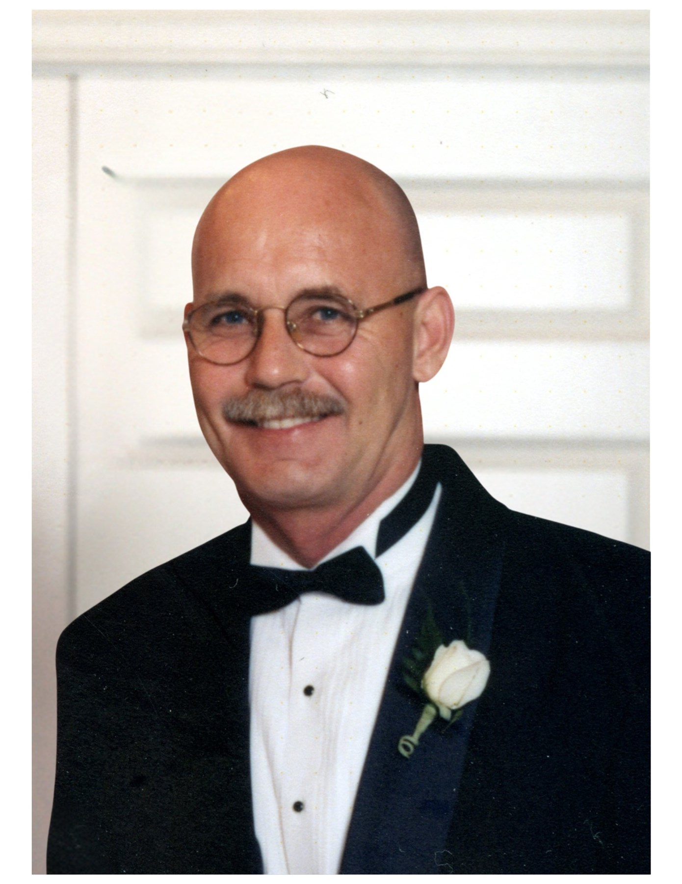 Obituario de Roger "Lee" Gray