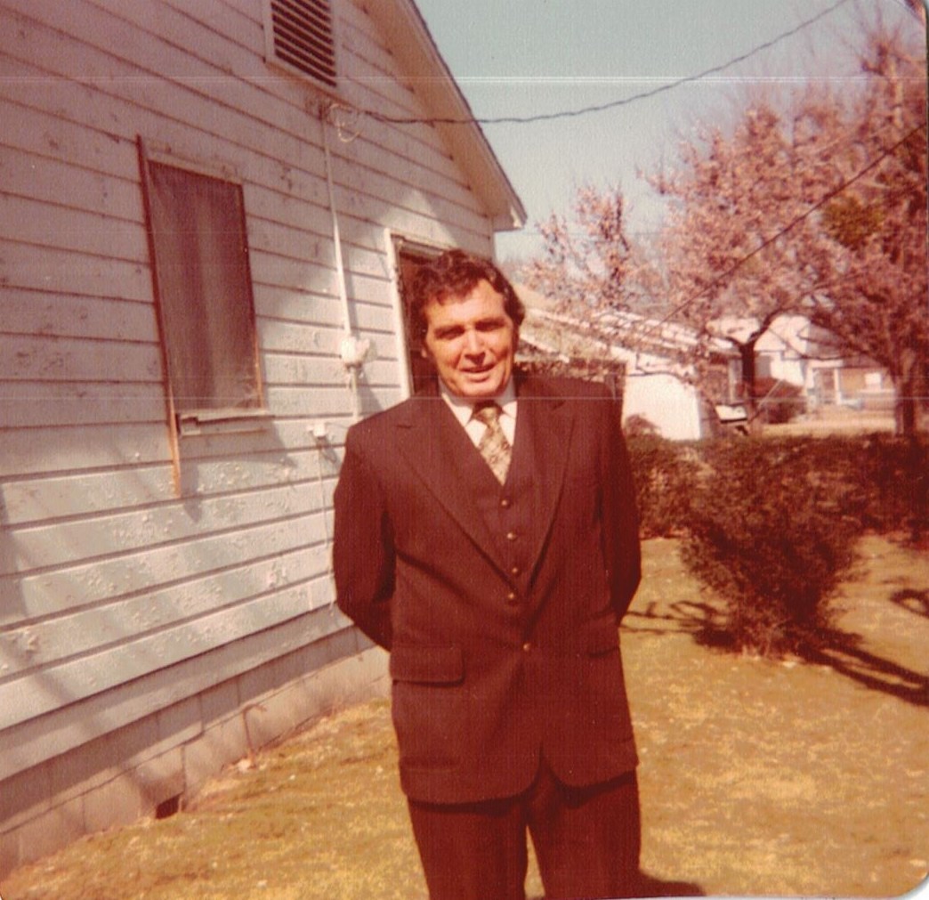 Obituary of Carl Dean Hickey