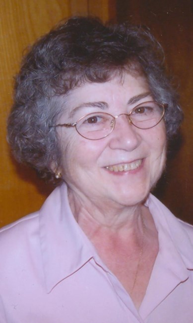 Obituary of Gloria Carreiro