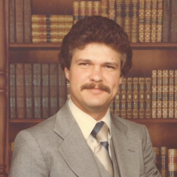 Obituario de Joseph Michael Lewis