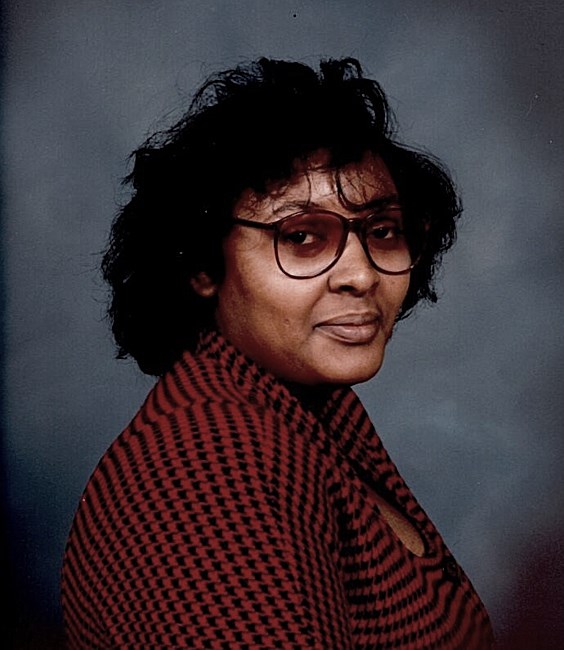 Obituary of Adrienne Betty Davis