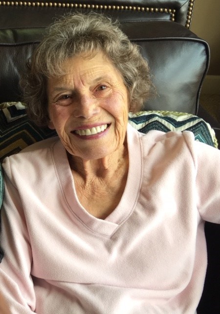Obituario de Shirley Doreen Rognle