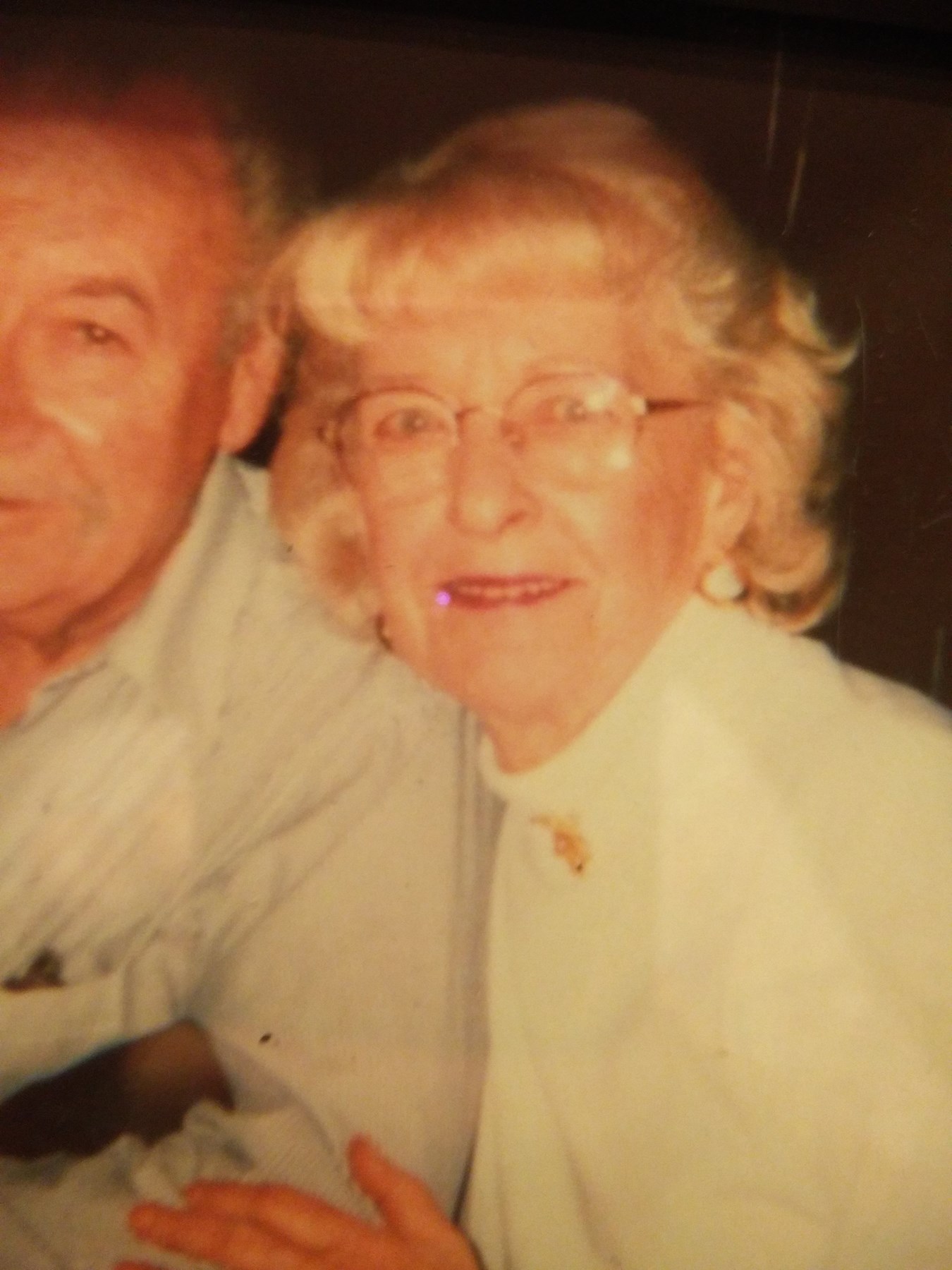 Obituary of Grace G. Walker