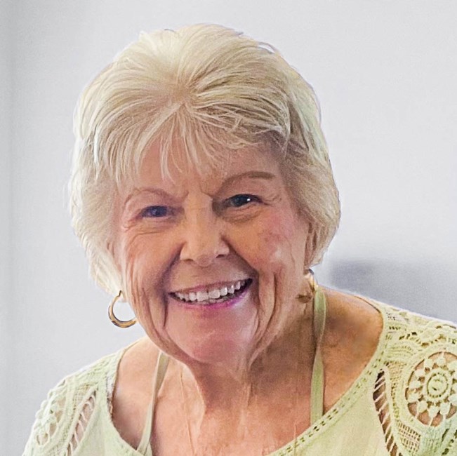 Obituary of Carol Margaret Wallace (James)