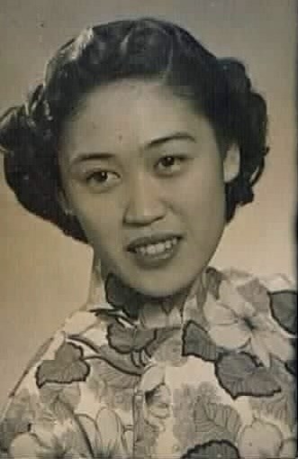 Obituary of Mrs. Yuk Lan Anna Fung