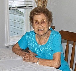 Obituary of Leah Rutherford Munro