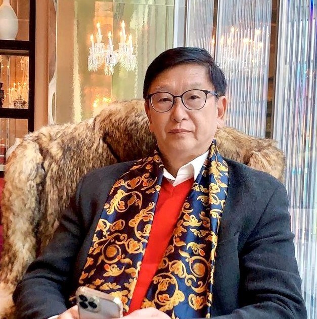 Obituario de Richard Y. He