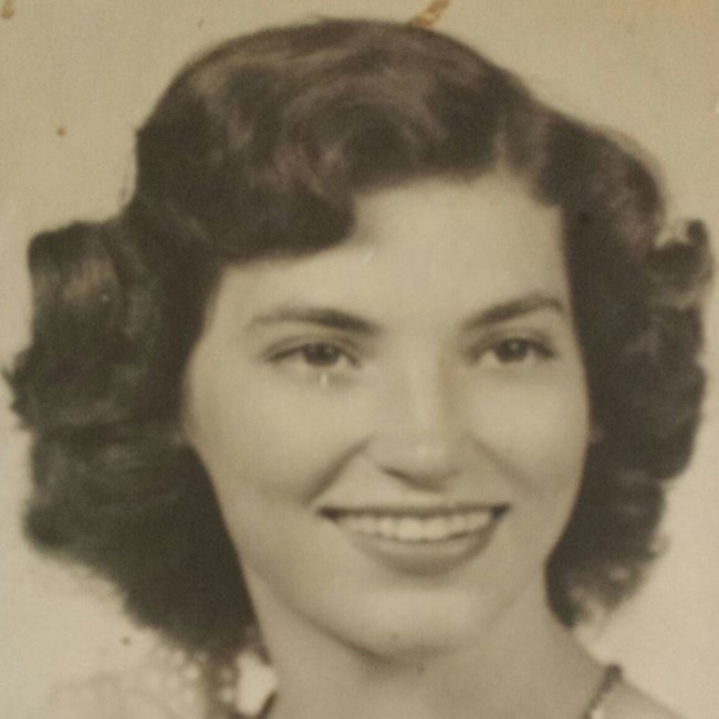 Obituary of Mary Elizabeth Daniels