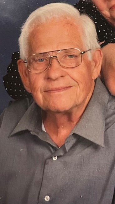 Obituary of Thomas Bradley Lake