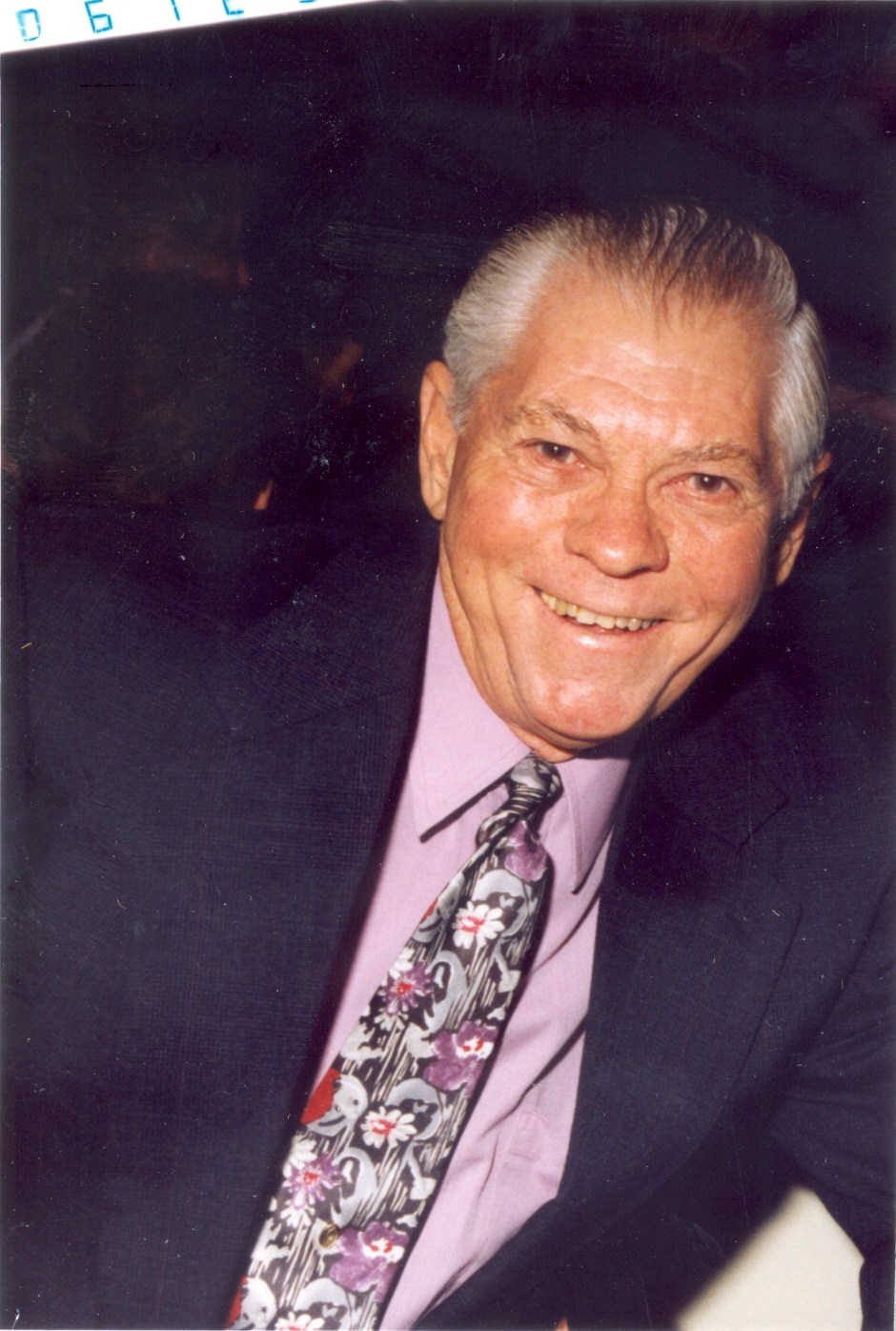 Obituario de Robert E. Smith