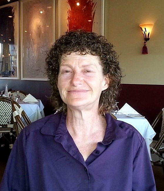 Obituary of Loretta "Lorrie" Lynn Stengel