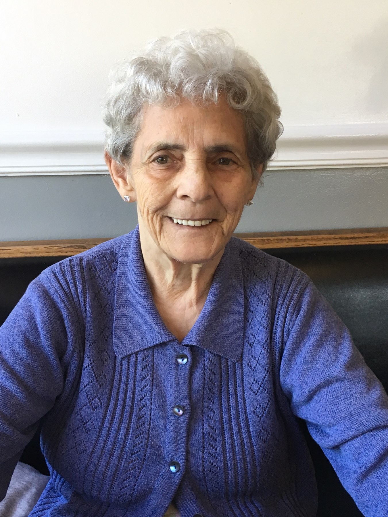 Obituary of Loretta "Cookie" P. Warwick