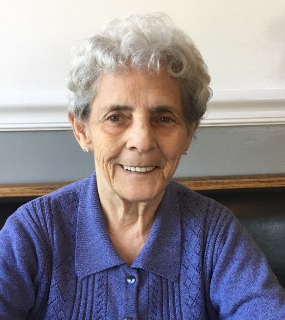 Obituary of Loretta "Cookie" P. Warwick