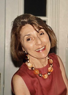 Obituary of Lucia Sa Campos Taylor