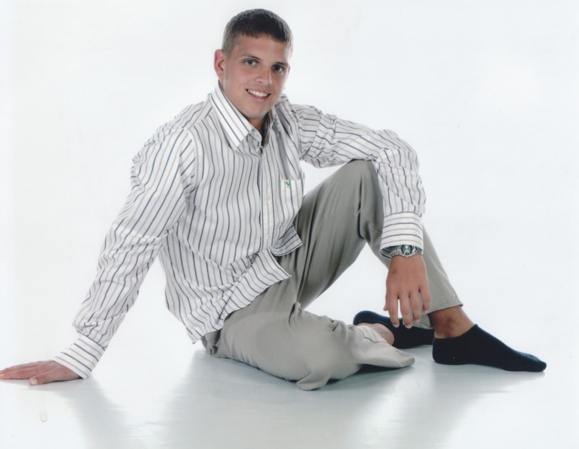 Obituario de Douglas Doug Glen Miller