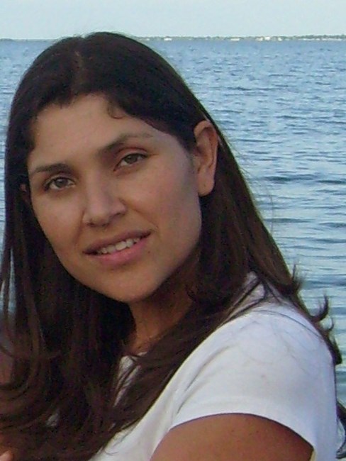 Obituary of Reyna Lopez