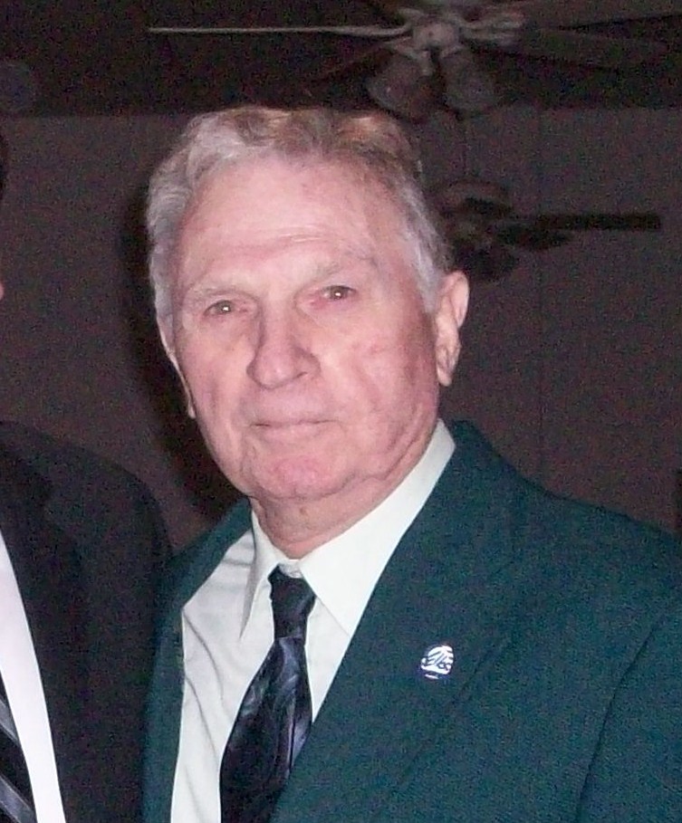 Obituary of Charles Ernest Tuttle Jr.