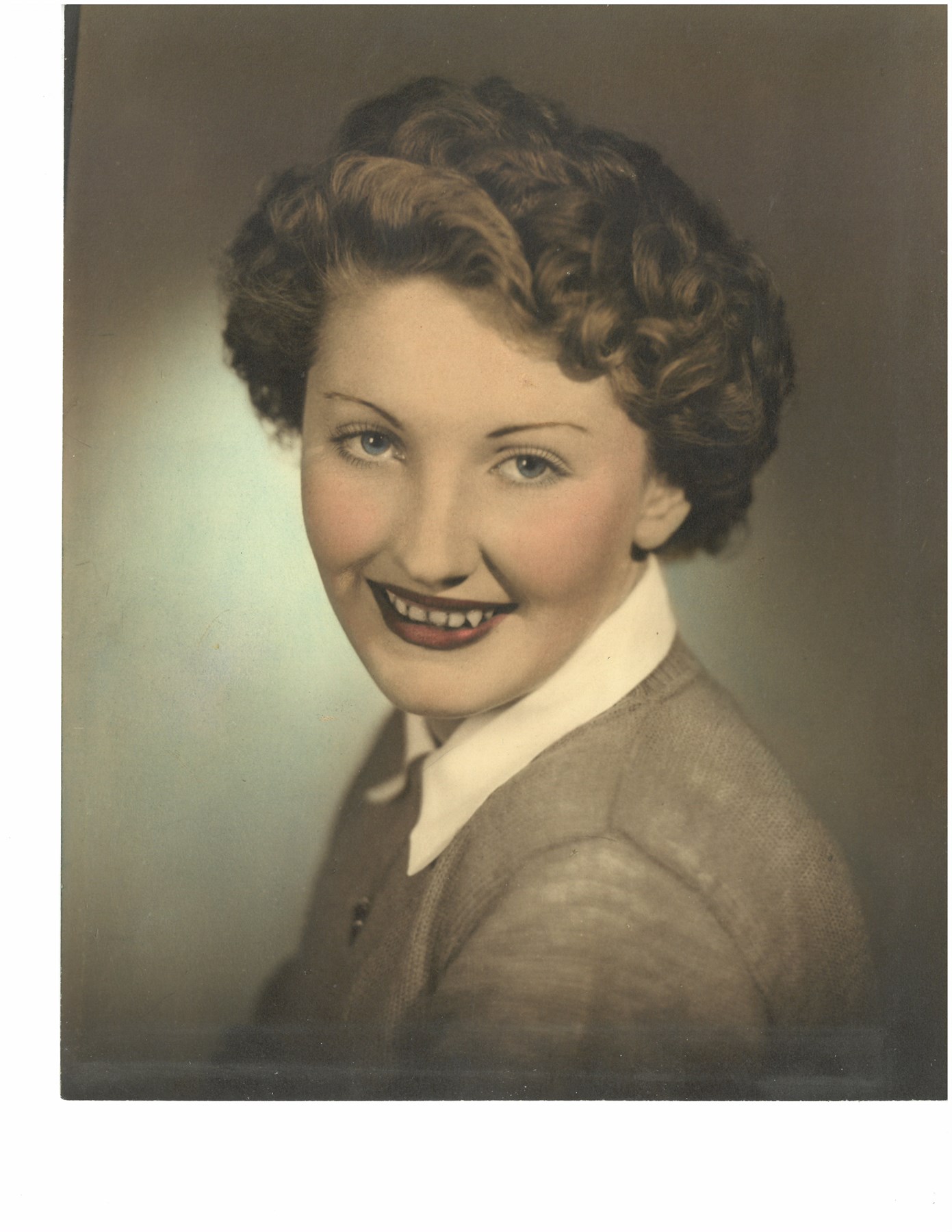 Obituario de Lorraine M Lutz