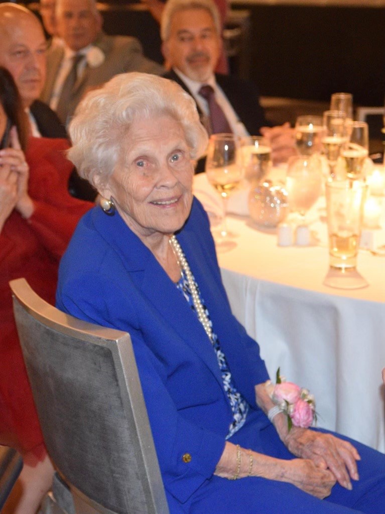 Obituary of Betty Lou Walsh