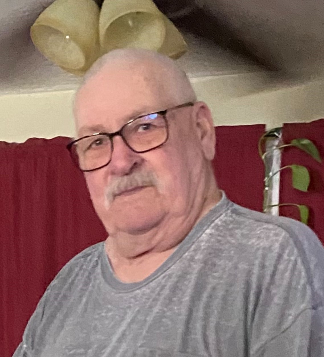 Obituary of Raymond Douglas Swift