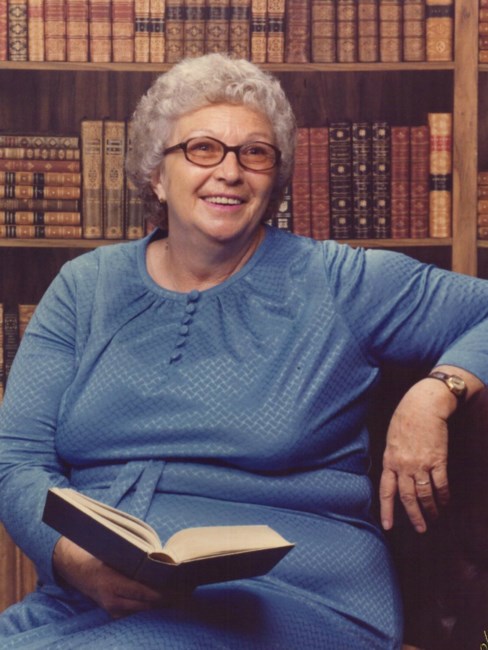 Obituary of Virginia Helen Helen Shields Hacker