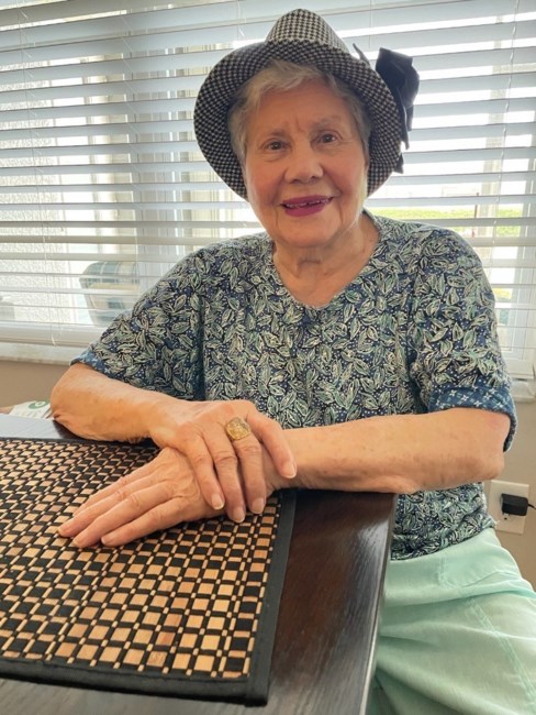 Obituary of Porfiria Serrano