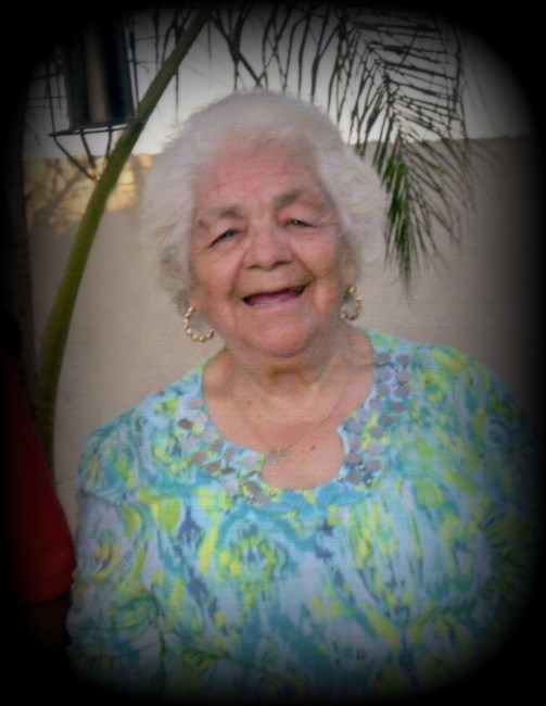 Obituary of Carmen Lizardo de Perez