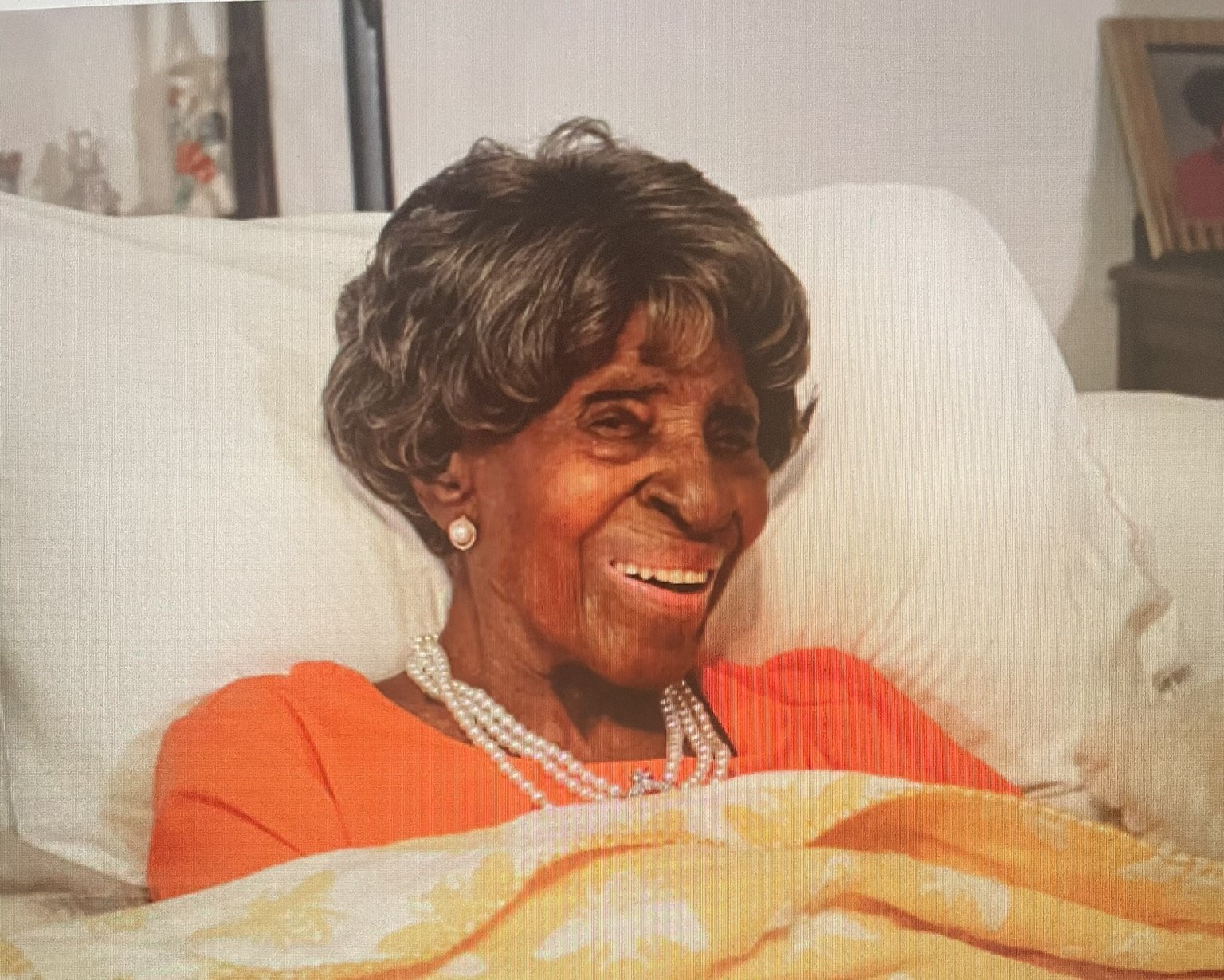 Obituary of Ms. Elizabeth Francis