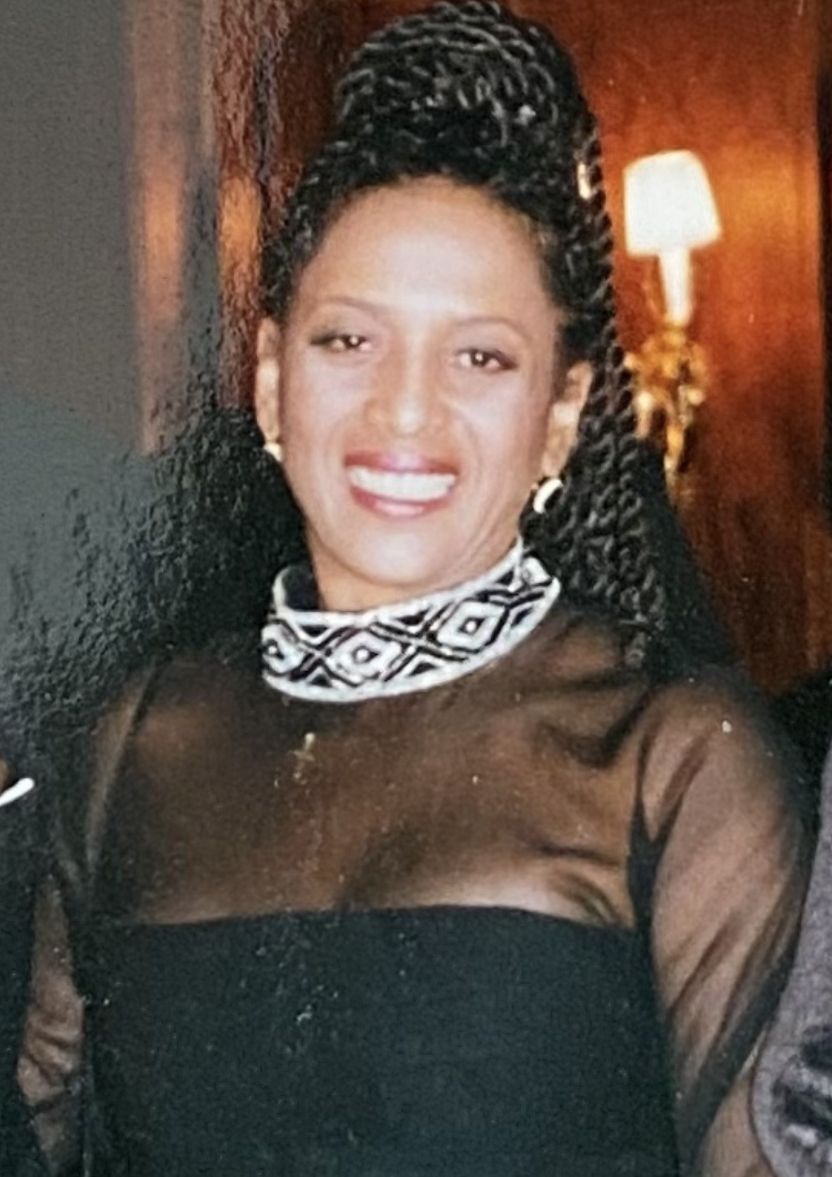 Obituario de Vanesta Louise Poitier Robinson