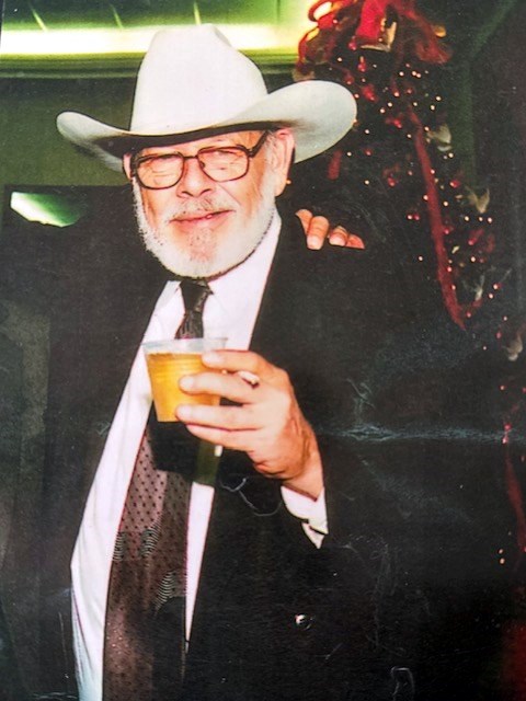 Obituary of Antonio Jose Munoz