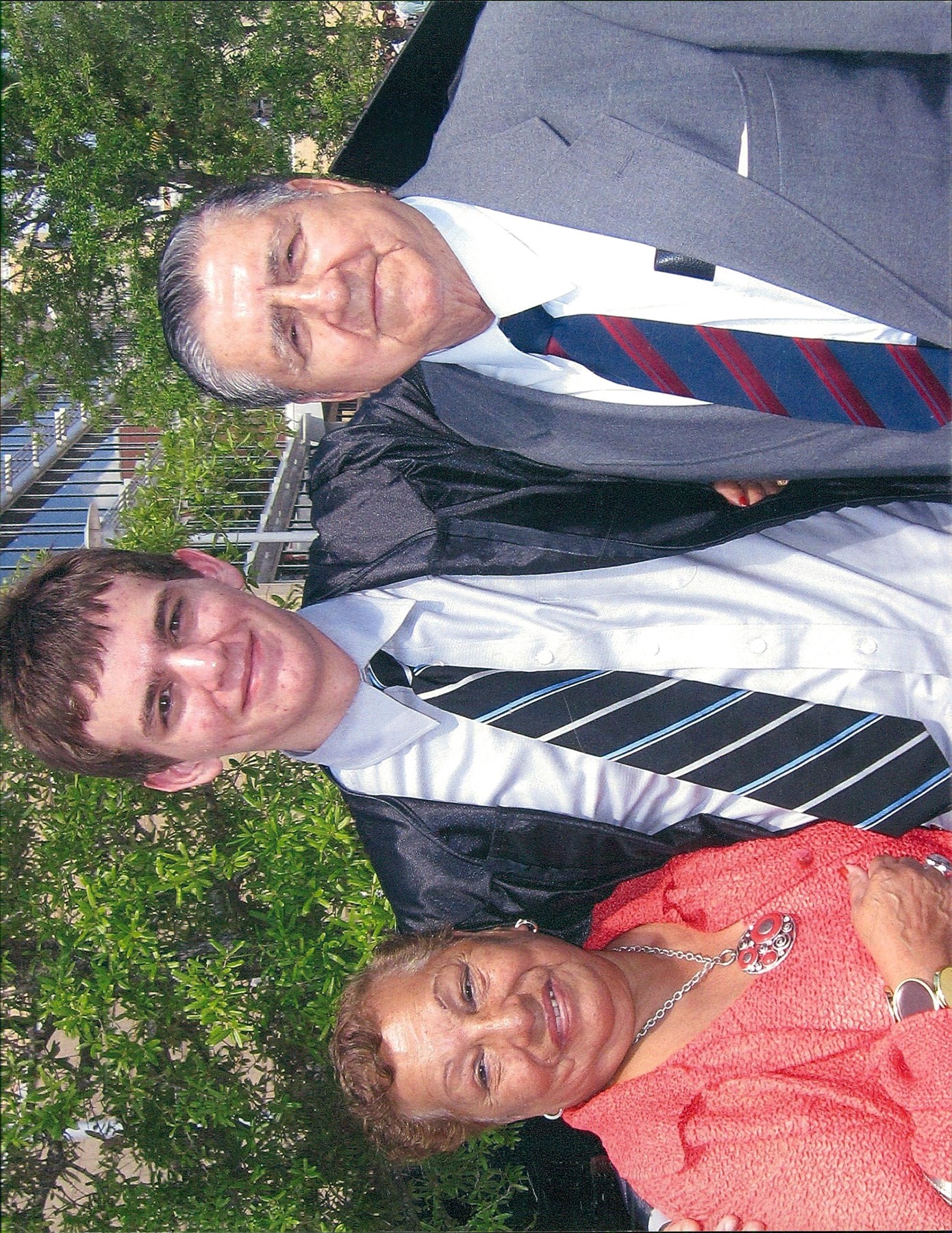 Obituary of Walter Ricardo Coello