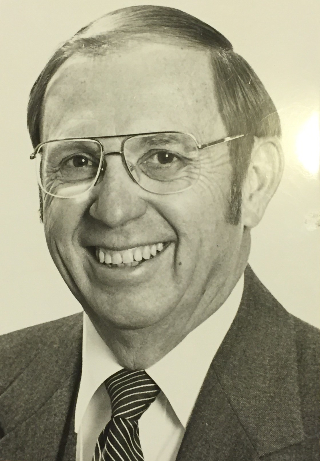 Obituary of Oscar L. Thunberg