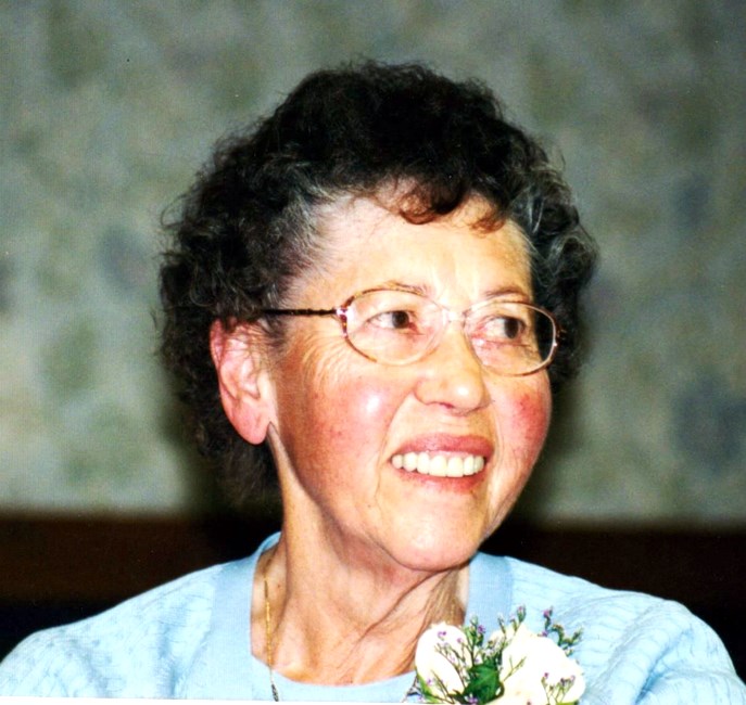 Obituary of Helen Lillian Silva