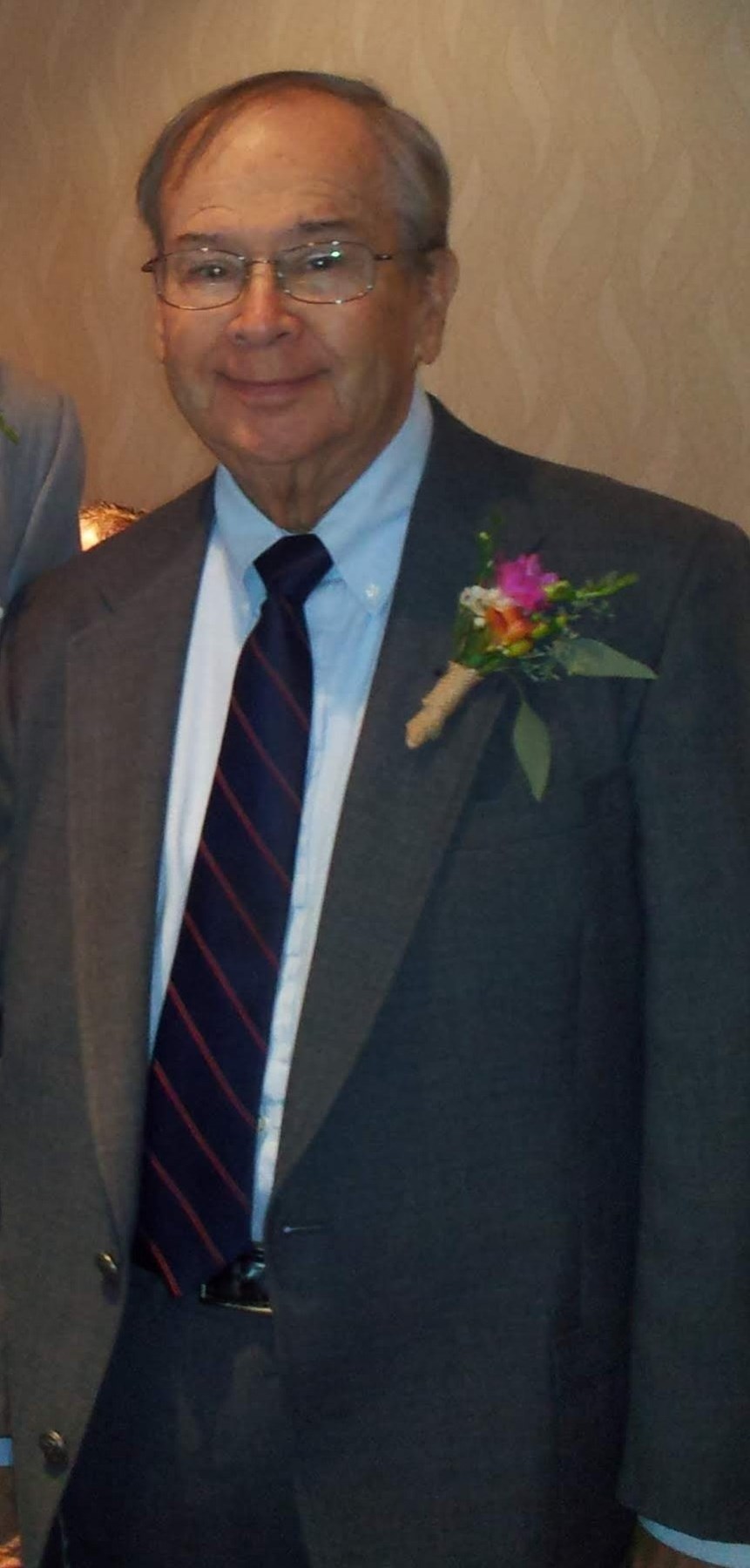 Obituary of Robert H McDonald