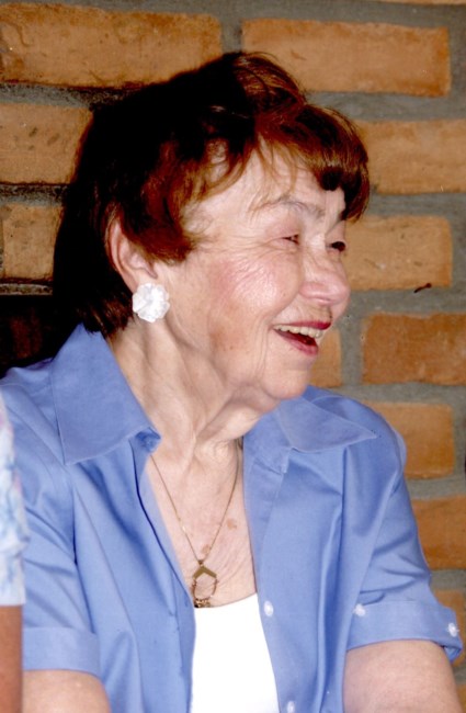 Obituario de Anita Frieda Lorenzana