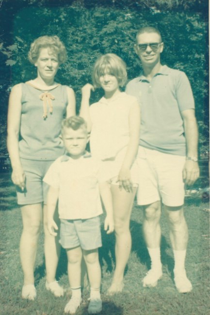 Obituary of Lorrainne A. Warrenburg