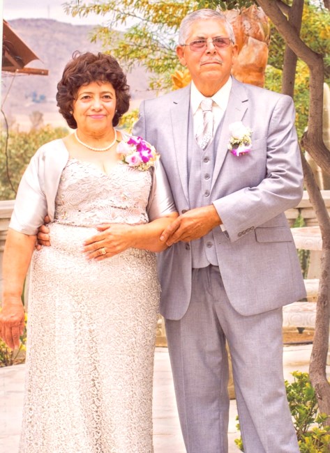 Obituary of Manuel y Adela Lopez