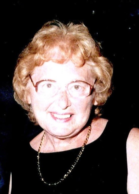 Avis de décès de Gertrude Fox