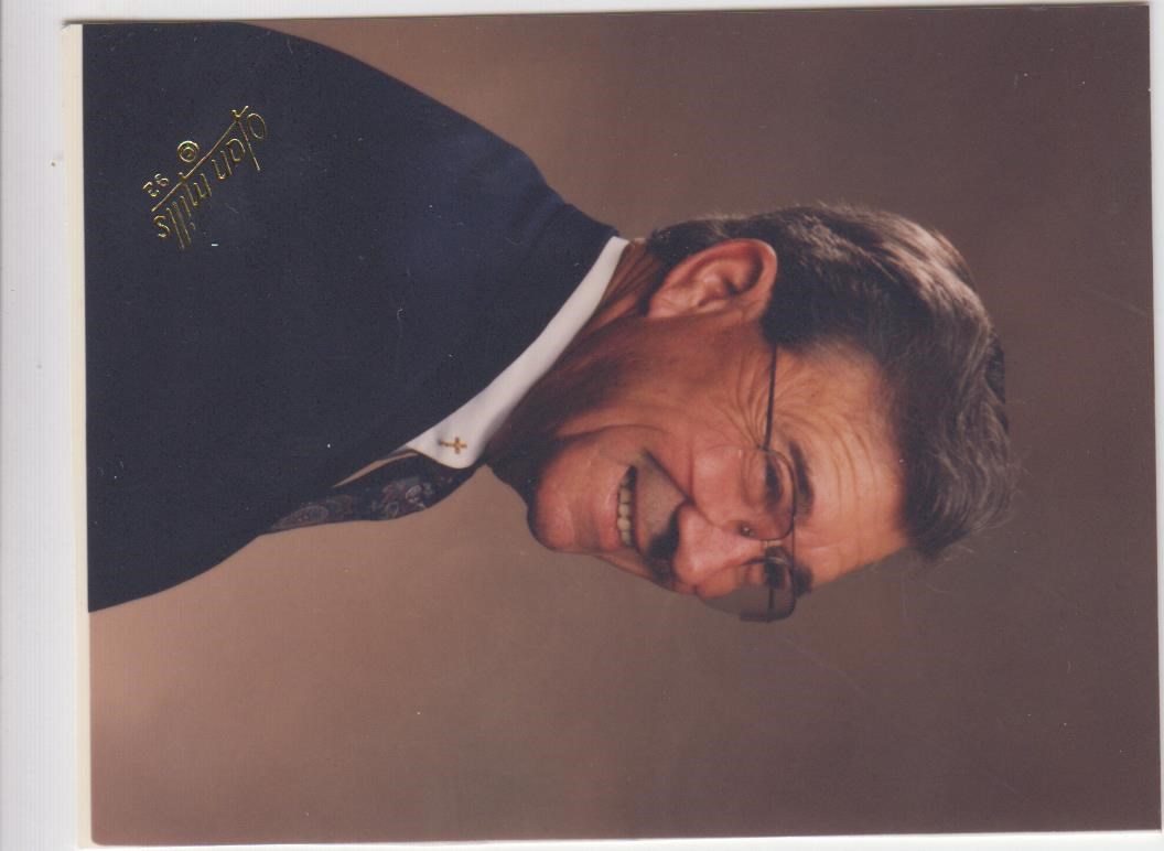 Obituary of William Earl Roberts