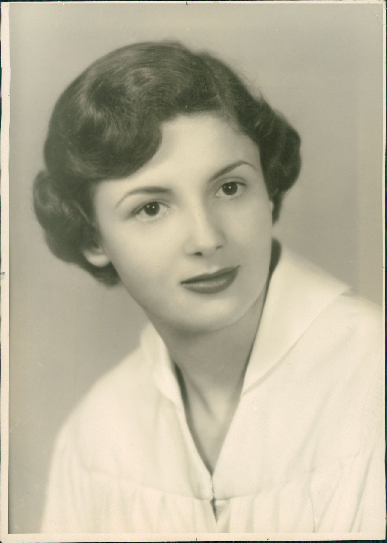 Obituary of Diana Amanda Paradis