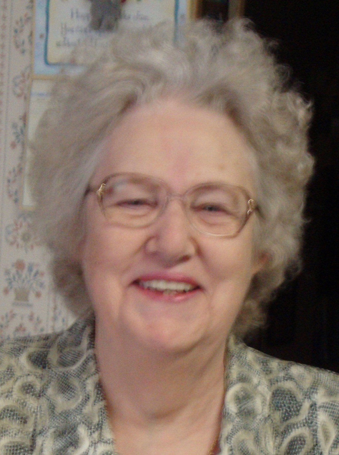 Beverly Lee Obituary