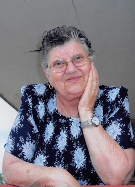 Obituary of Ilona Holdosi